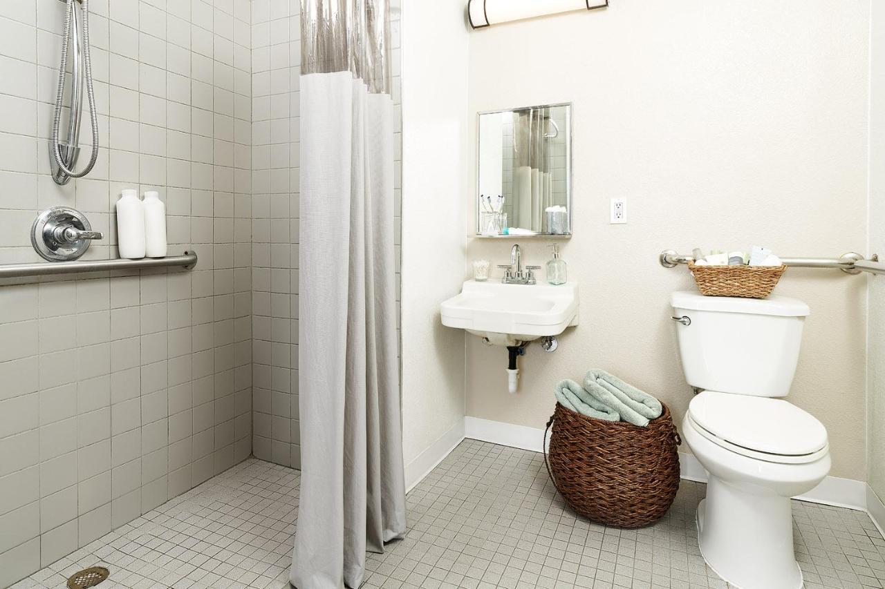 Intown Suites Extended Stay Louisville Ky - Wattbourne Lane Eksteriør billede