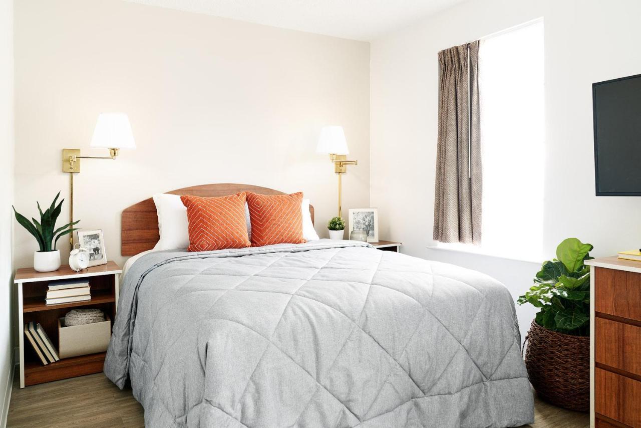 Intown Suites Extended Stay Louisville Ky - Wattbourne Lane Eksteriør billede